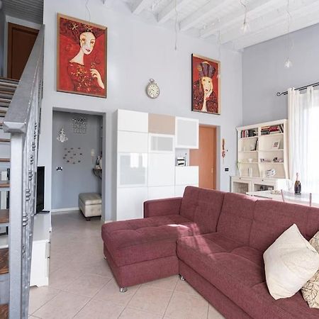 Casa Brilde, Appartamento Con Piscina Salò Exterior foto
