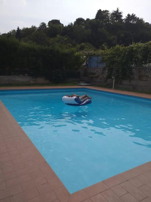 Casa Brilde, Appartamento Con Piscina Salò Exterior foto
